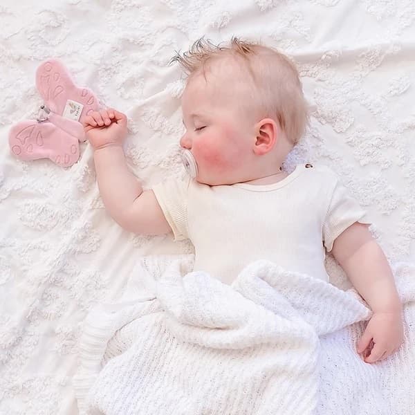 TIKIRI ΥΦΑΣΜΑΤΙΝΟ ΠΑΙΧΝΙΔΙ BUTTERFLY ΜΕ CRINKLE