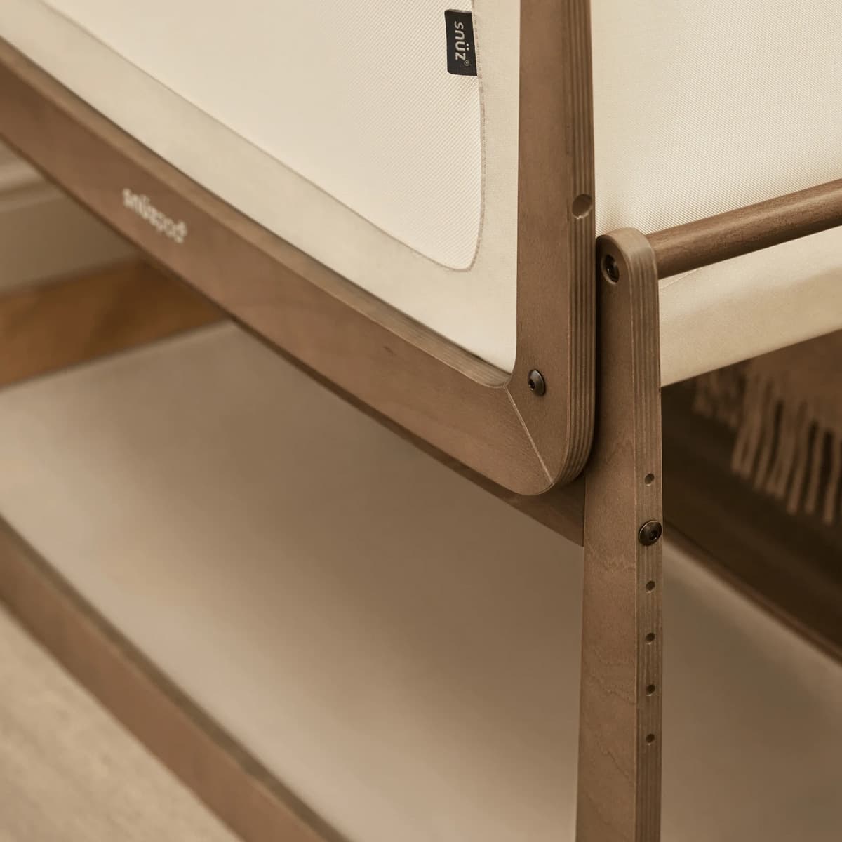 SNUZ ΒΡΕΦΙΚΟ ΛΙΚΝΟ SNUZPOD5 WALNUT