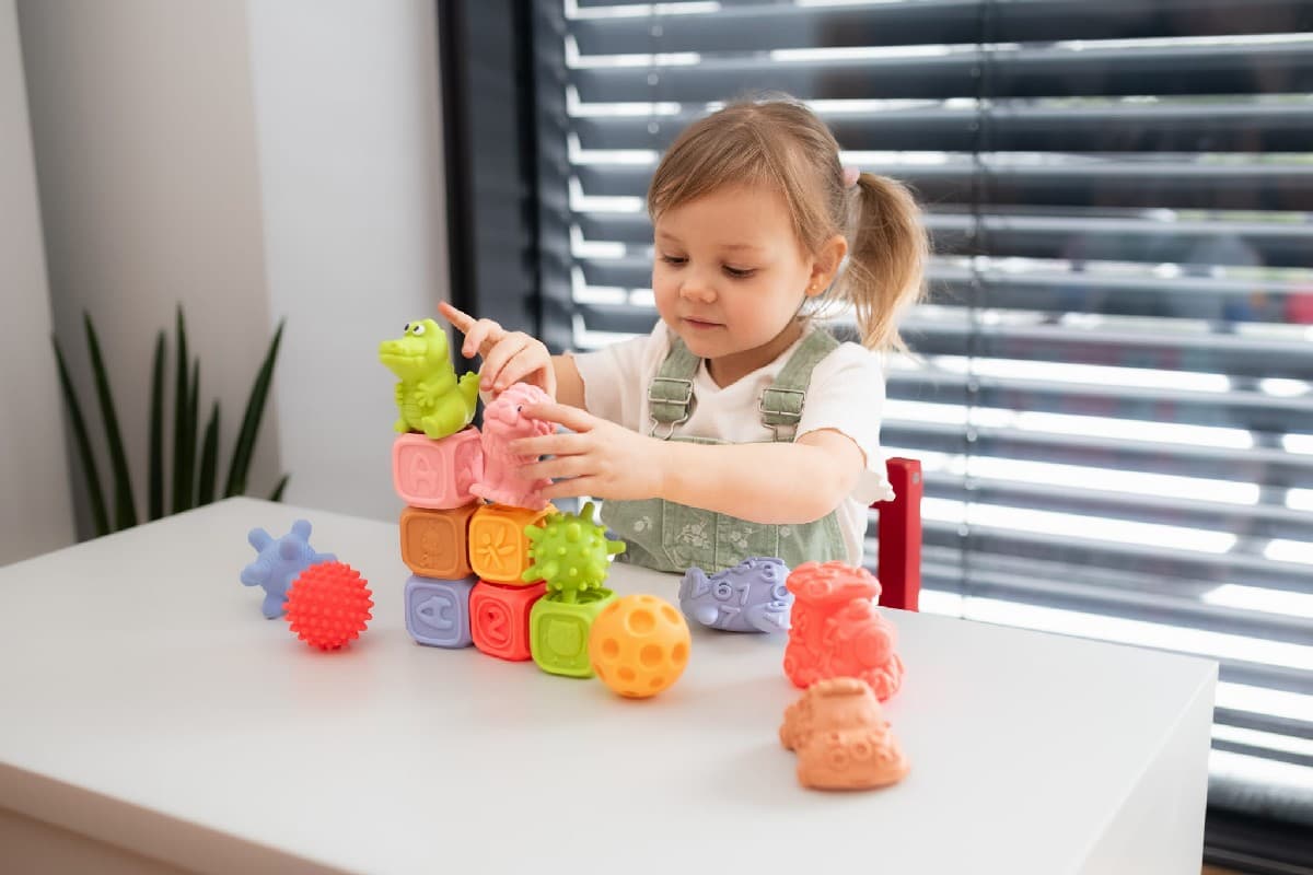 TULLO ΠΑΙΧΝΙΔΙ ΑΙΣΘΗΣΕΩΝ MONTESSORI 14 TMX