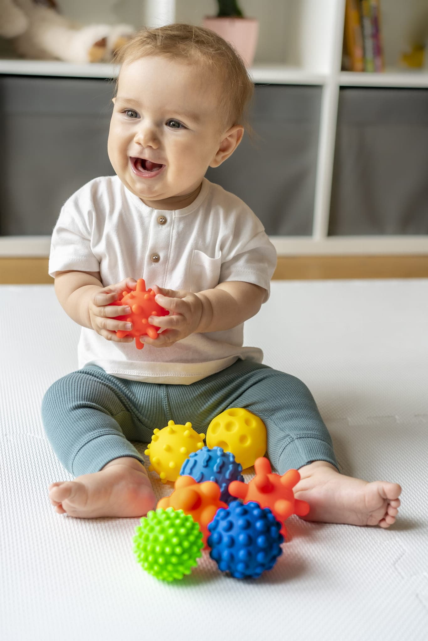 TULLO ΠΑΙΧΝΙΔΙ ΑΙΣΘΗΣΕΩΝ  SENSORY BALLS 8 ΤΜΧ