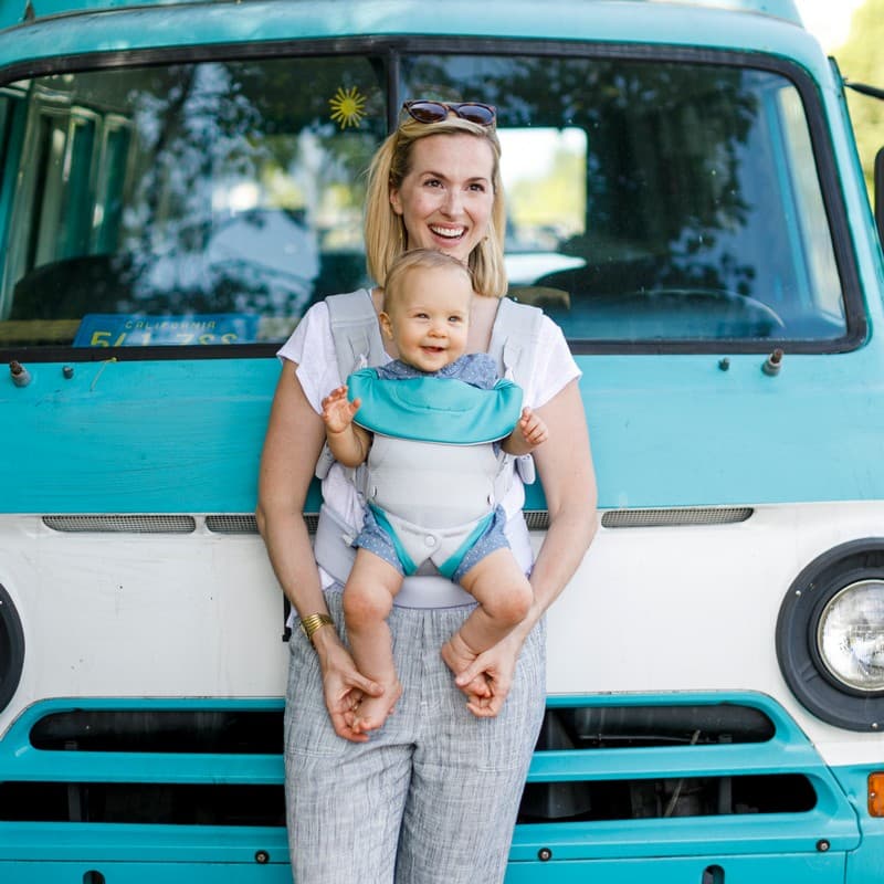 FLIP 4-IN-1 LIGHT & AIRY CONVERTIBLE CARRIER
