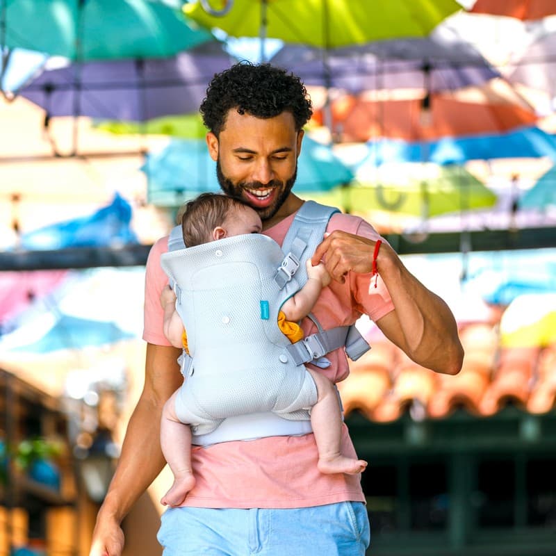 FLIP 4-IN-1 LIGHT & AIRY CONVERTIBLE CARRIER