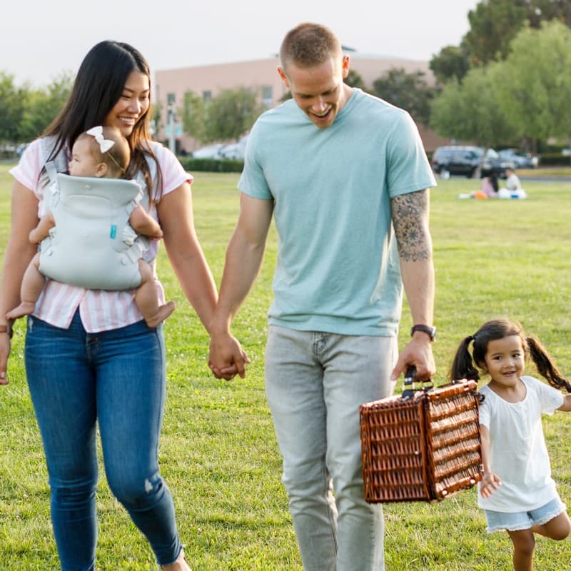 FLIP 4-IN-1 LIGHT & AIRY CONVERTIBLE CARRIER
