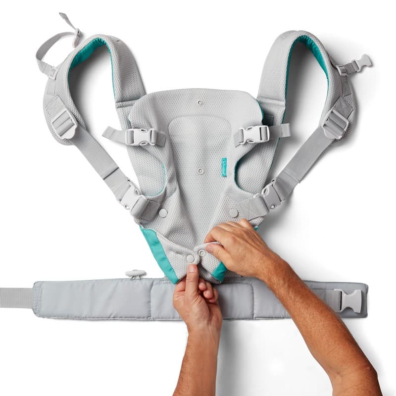 FLIP 4-IN-1 LIGHT & AIRY CONVERTIBLE CARRIER