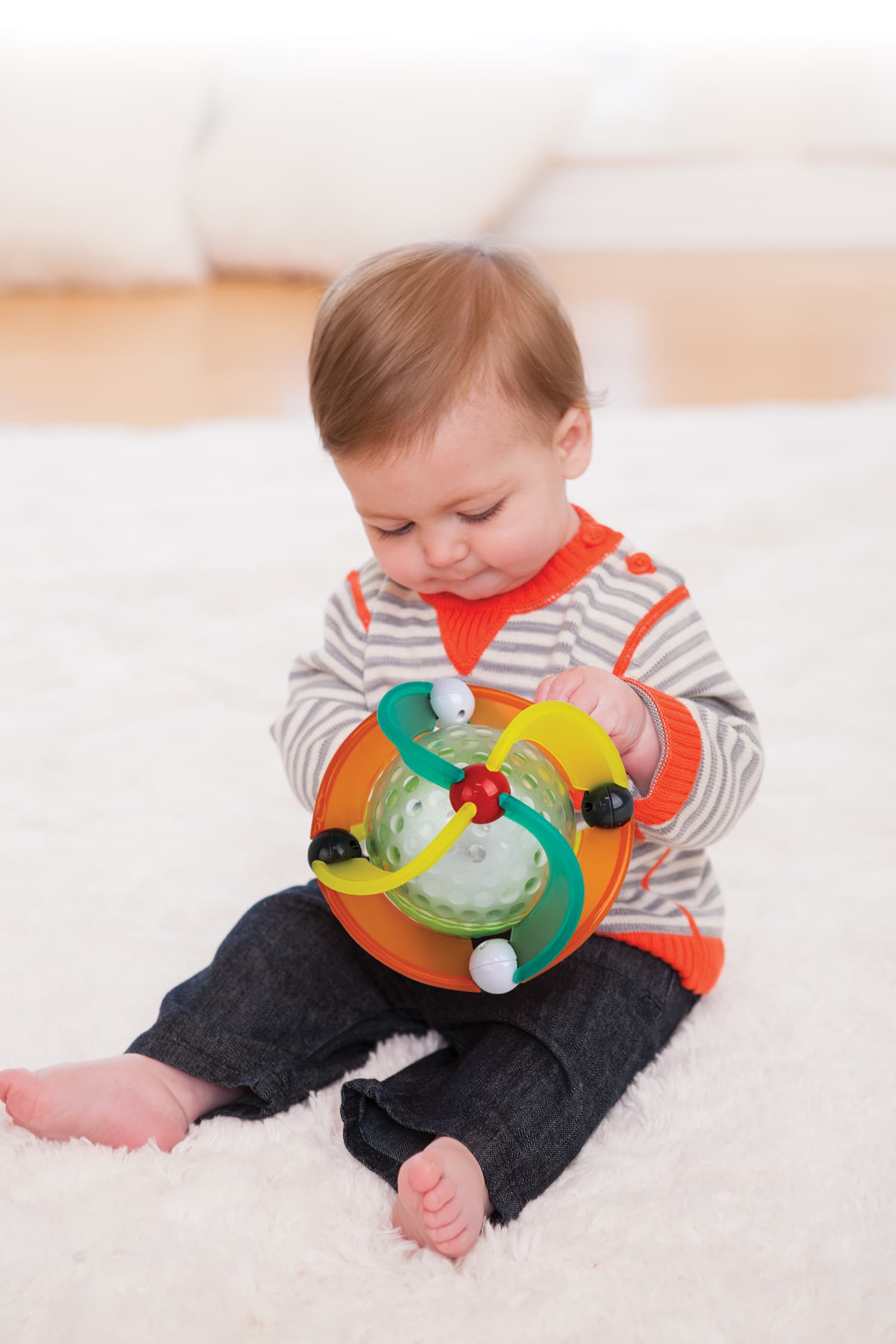 TWINKLE LIGHT & SOUND BALL