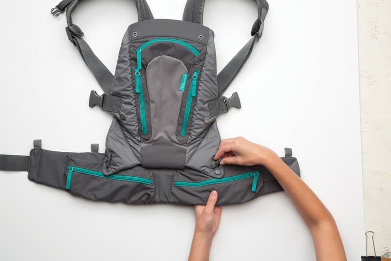 CARRY ON MULTI - POCKET CARRIER™