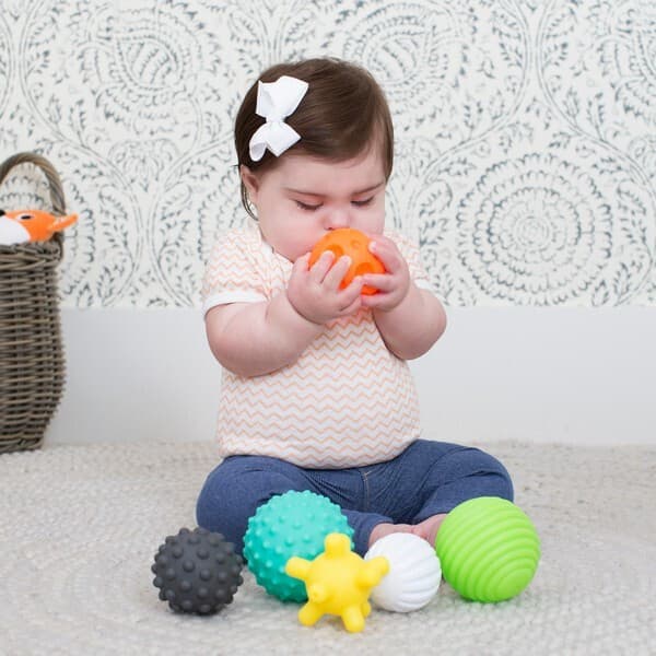 TEXTURED MULTI BALL SET ΜΕ ΑΝΑΓΛΥΦΗ ΥΦΗ
