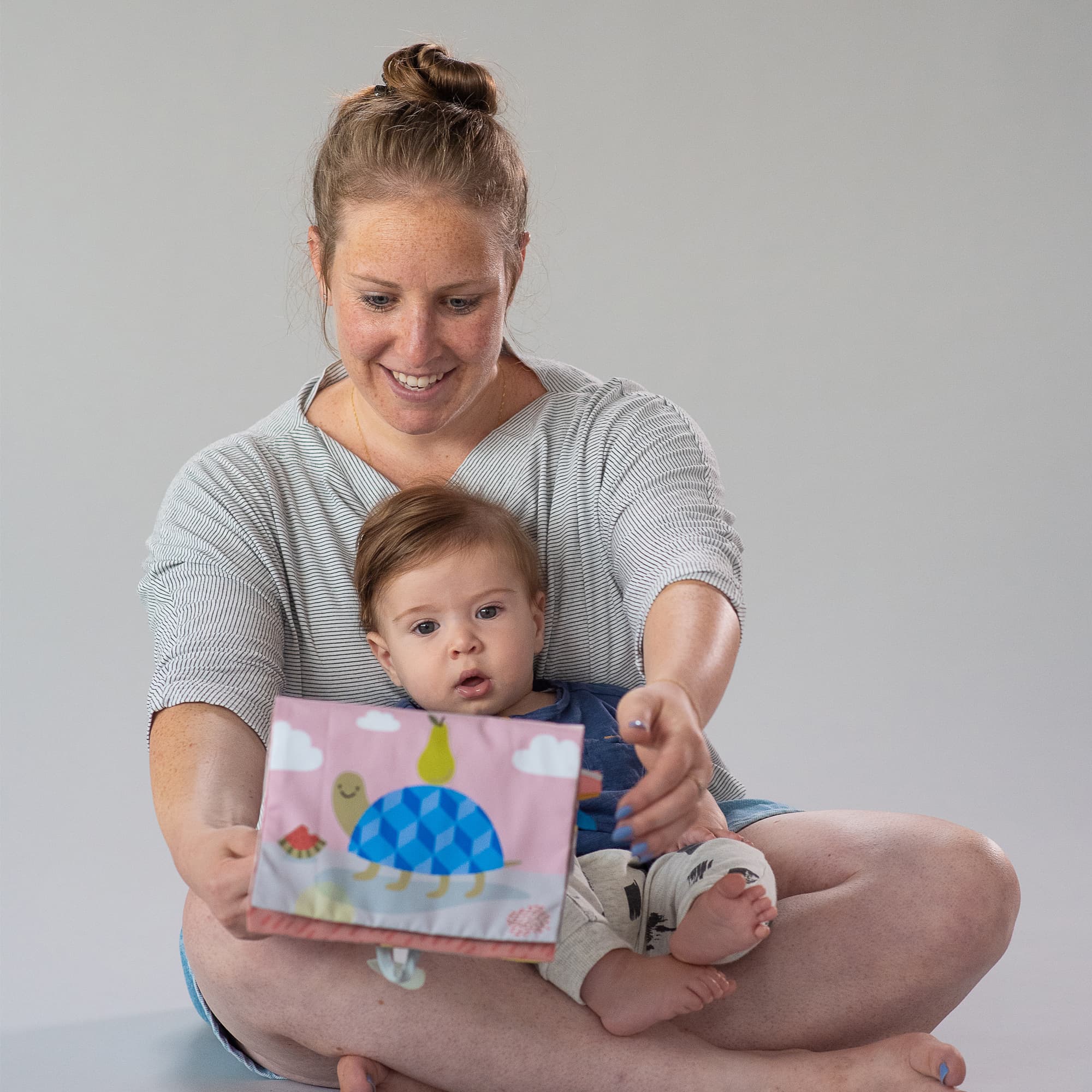 SAVANAH TUMMY-TIME BOOK