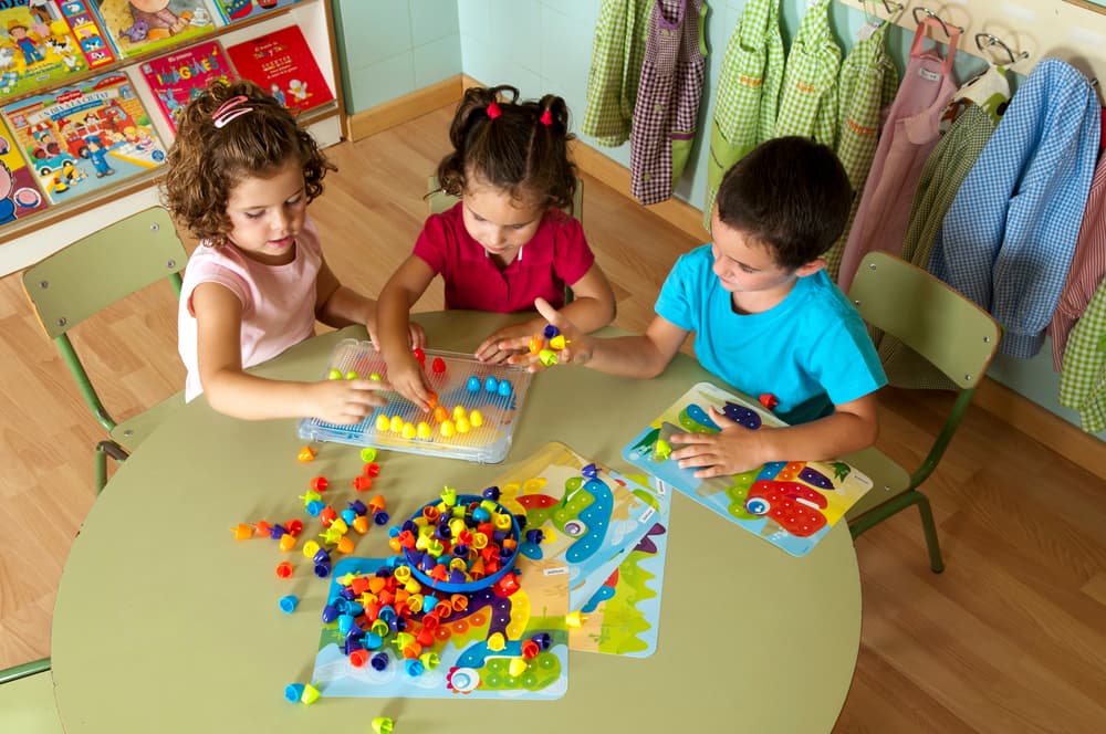 ΜΩΣΑΪΚΟ ΠΑΙΧΝΙΔΙ MINILAND PEGS 90 TMX